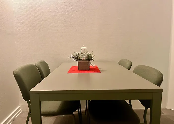 Luxurious Center Apartment