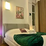 Luxurious Center