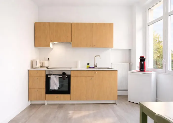 Luxurious Center Apartment *
